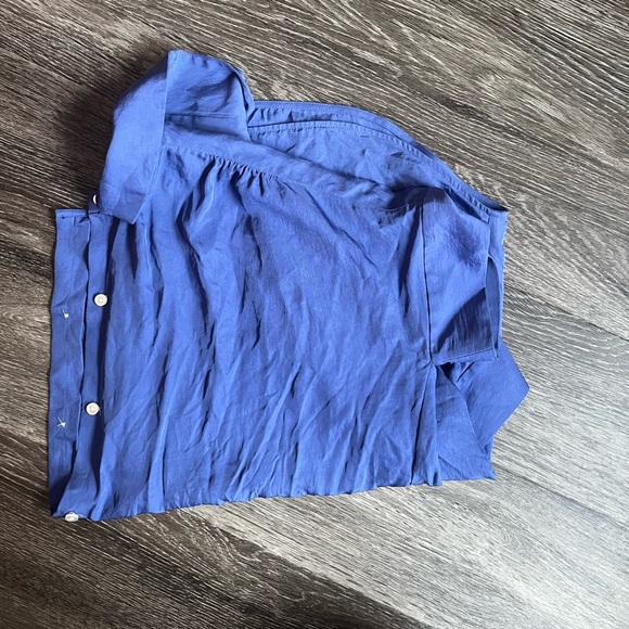 Everlane blue button up - Picture 2 of 4